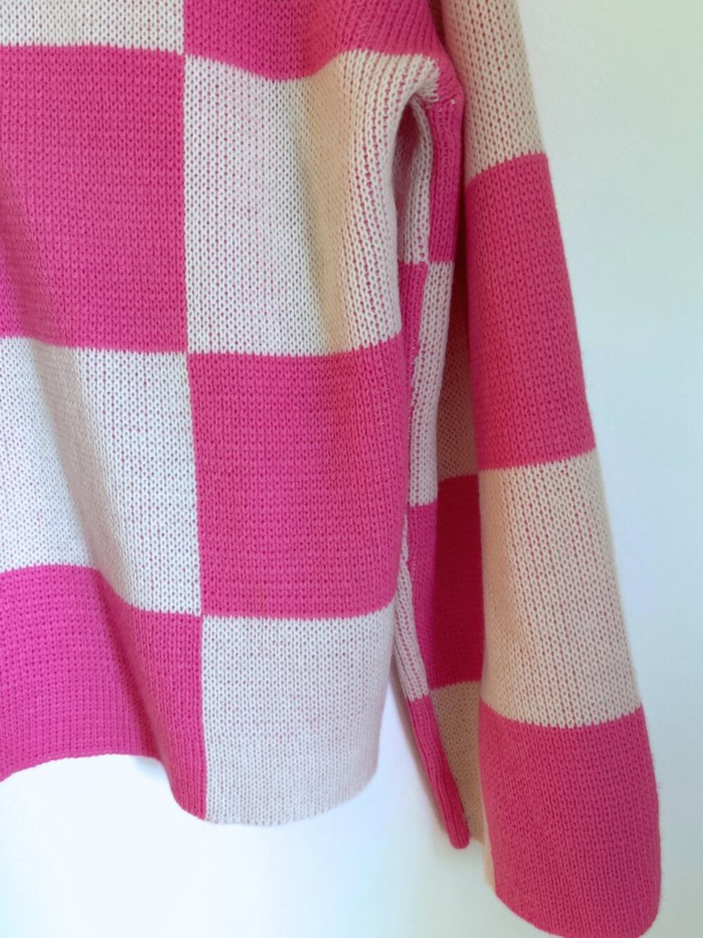 Pink Checkered Sweater 💕 | Chunky Knit Checkerboard Pullover (S/M) - Picture 3 of 3